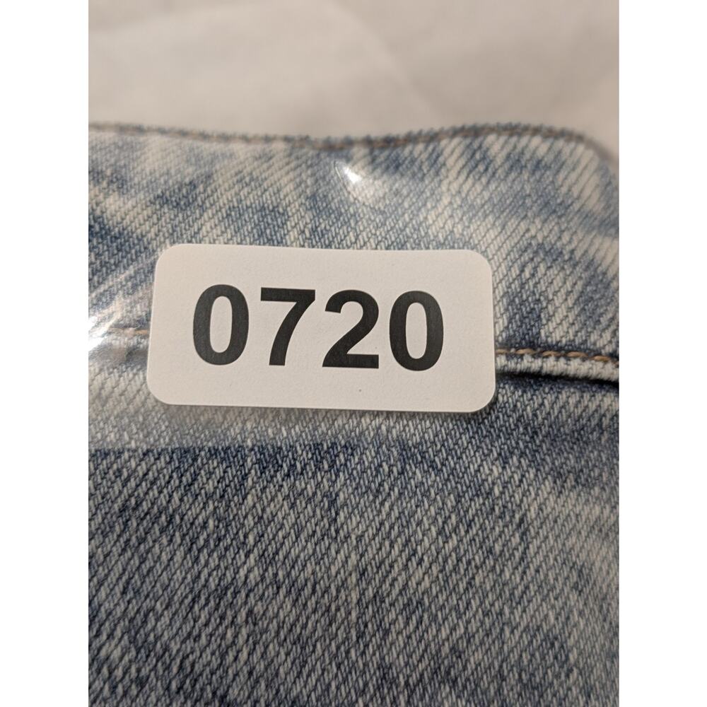 Old Navy Overalls Women's Straight Light Wash Distressed Jean Erin Size 18 NWT - Picture 12 of 12
